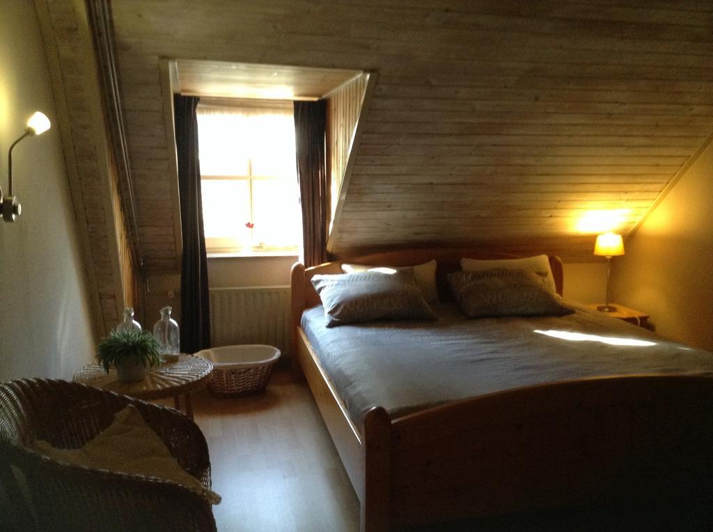 Bed En Boterham Hoeve Boord Ven Bed & Breakfast Eersel Room photo
