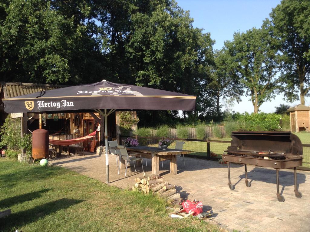 Bed En Boterham Hoeve Boord Ven Bed & Breakfast Eersel Exterior photo